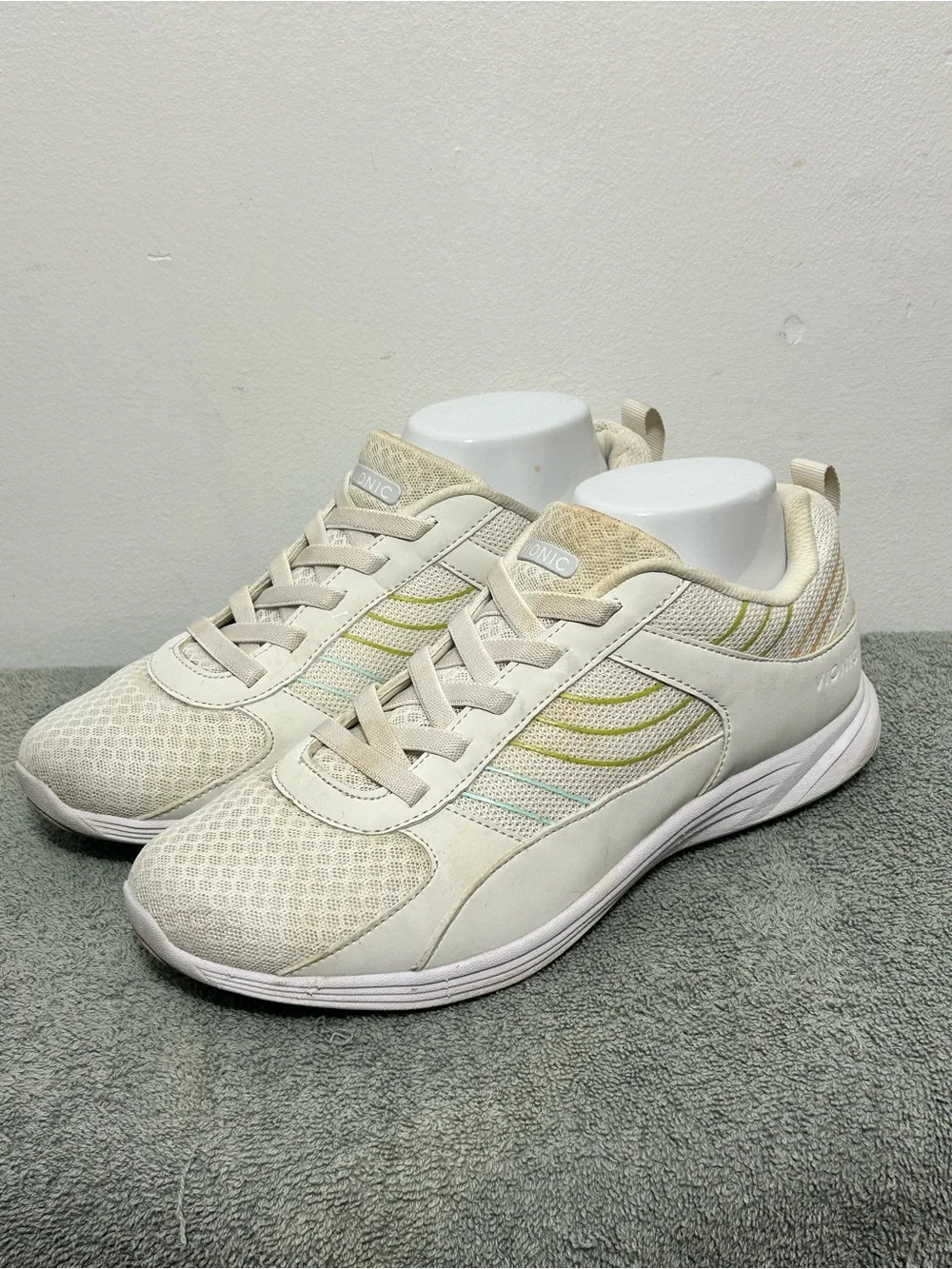 Vionic Ruvi Gored Lace Sneakers Cloud Womens Size 9